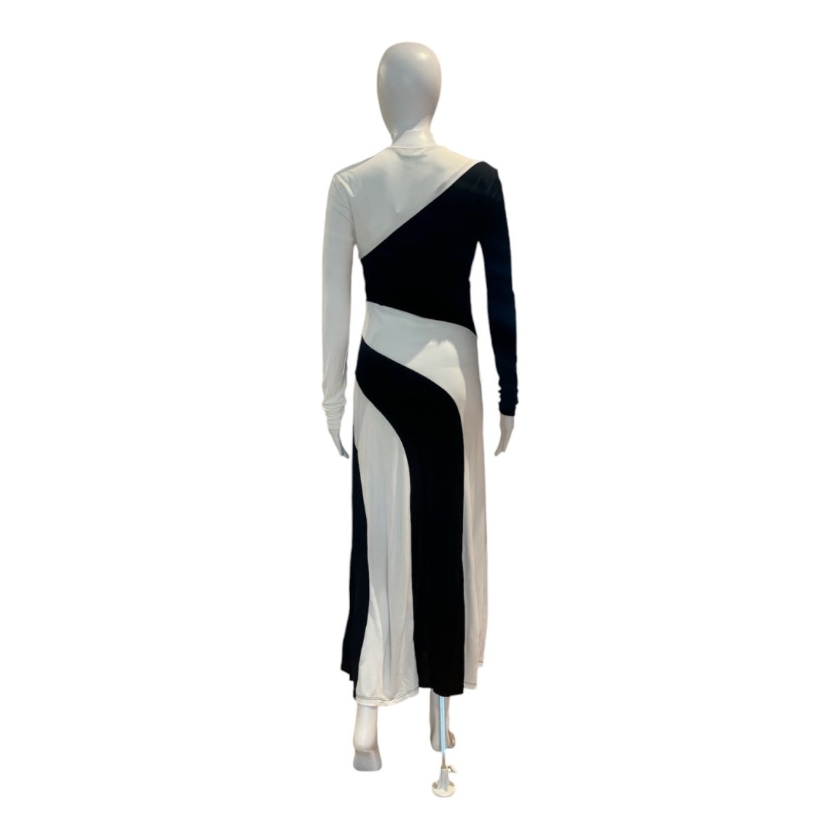 Black & White Cut - Out Midi Dress - Dresses - FARM Rio - The Grove