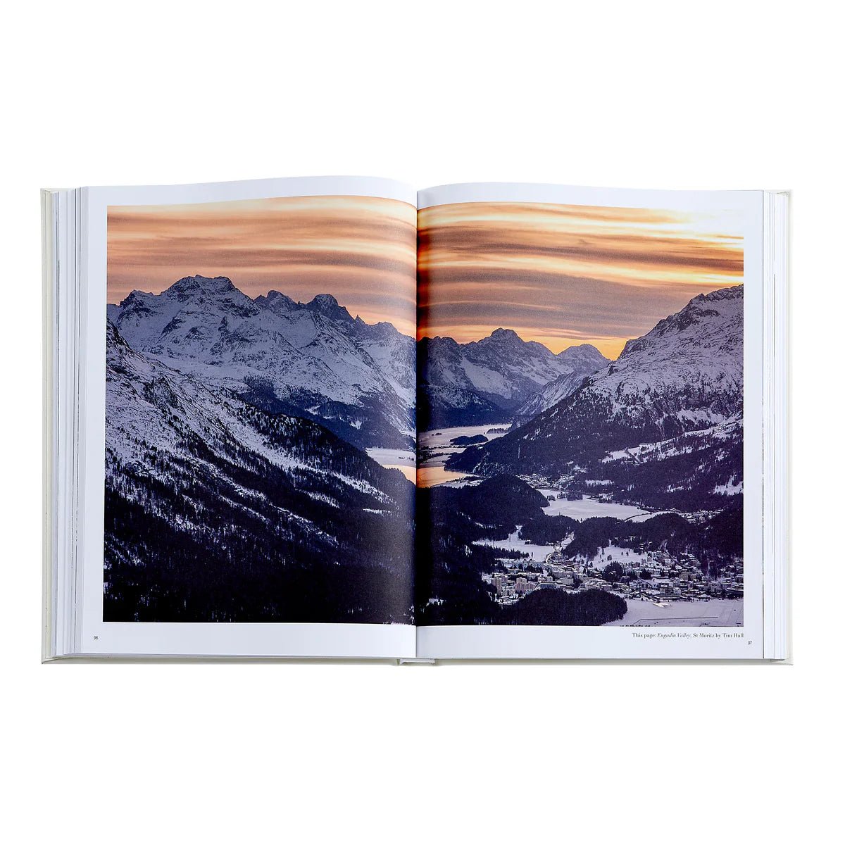 The Ultimate Ski Book - Books - Graphic Image - The Grove