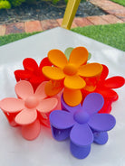 Floral Shaped Matte Finish Claw Clip-Hair Clips-Two's Company-The Grove